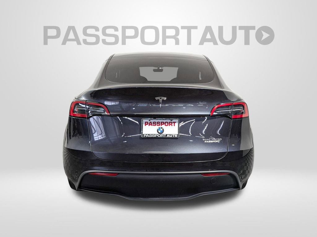 Used 2025 Tesla Model Y Long Range image 5