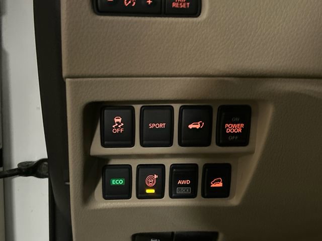 Used 2016 Nissan Rogue SL w/ SL Premium Package image 20