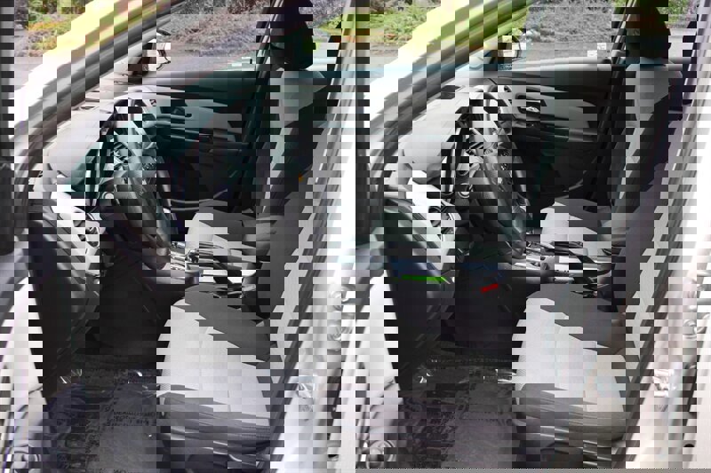 Used 2014 Chevrolet Cruze LS image 10