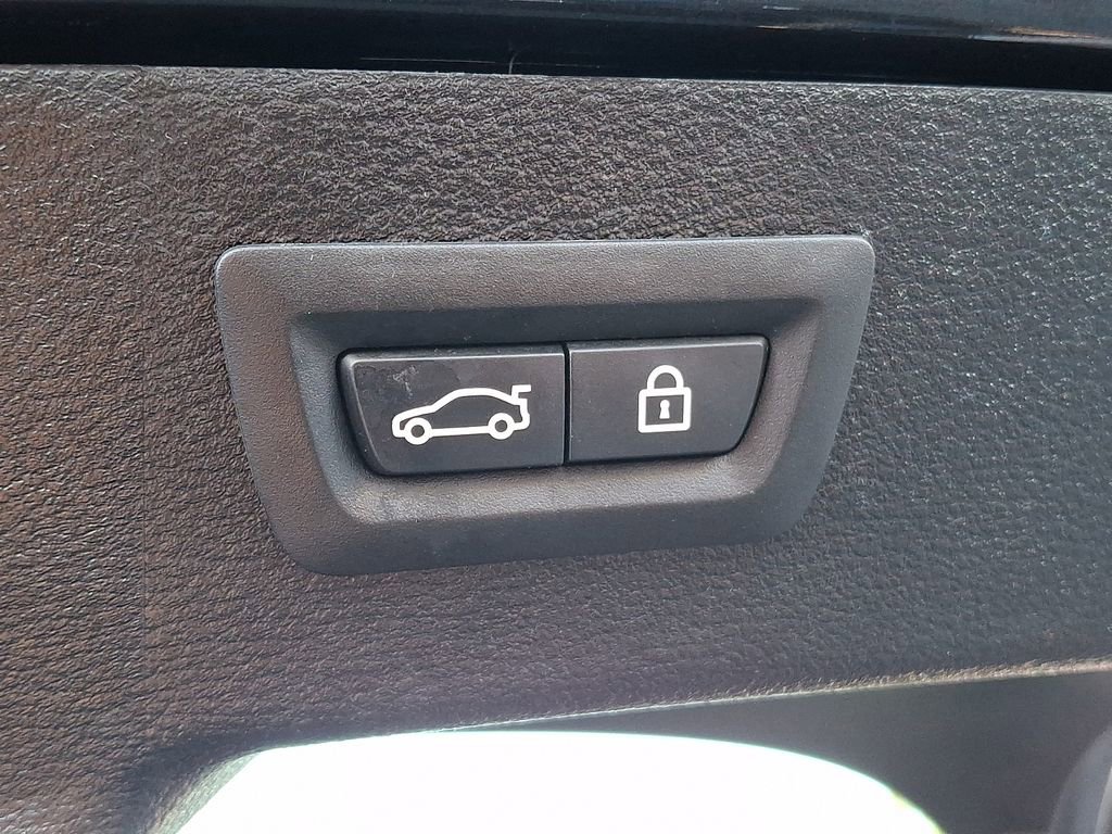 Used 2015 BMW X6 xDrive35i image 27