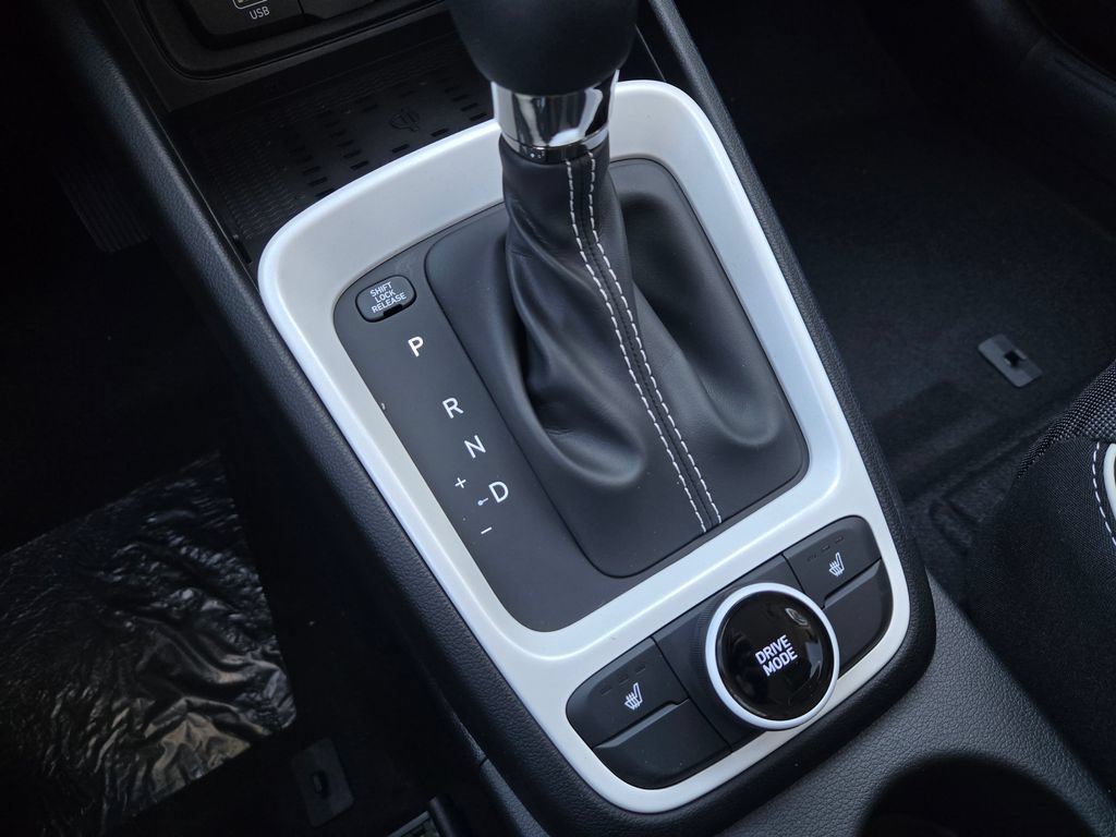 New 2026 Hyundai Venue SEL FWD image 40