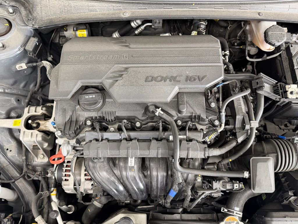 Used 2024 Hyundai Elantra SEL image 11