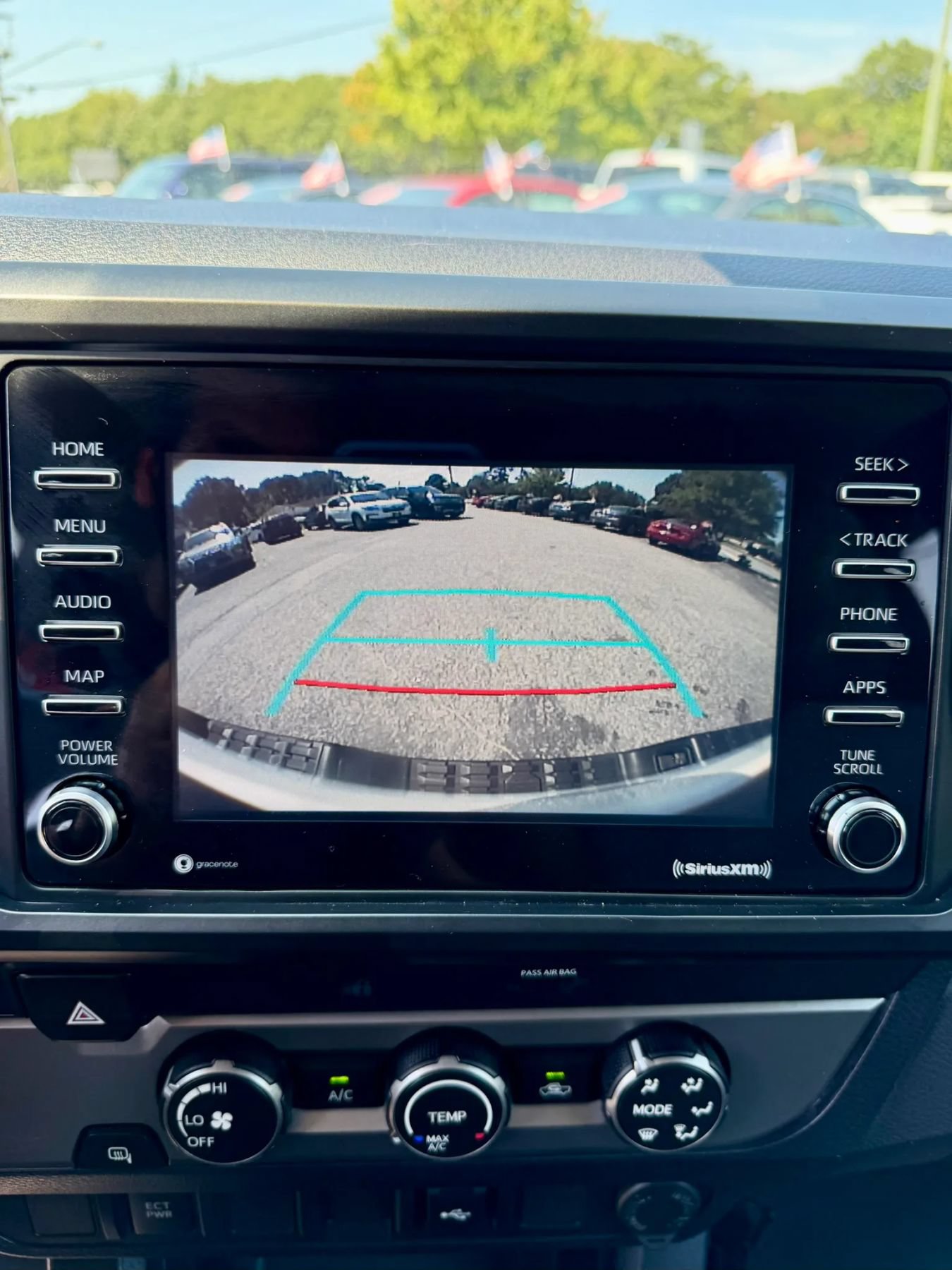 Used 2020 Toyota Tacoma SR RWD image 15