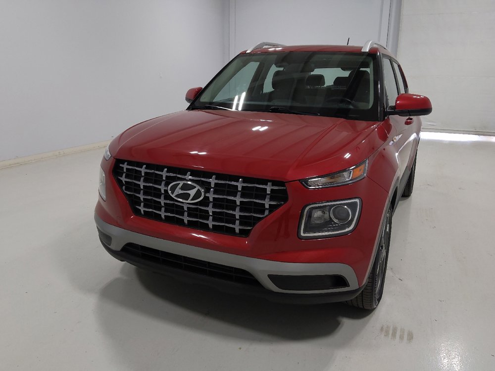 Used 2023 Hyundai Venue SEL FWD image 15