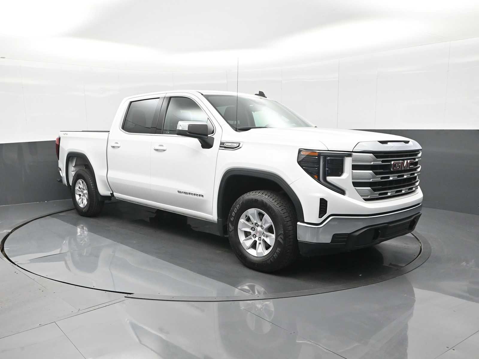 Used 2023 GMC Sierra 1500 SLE