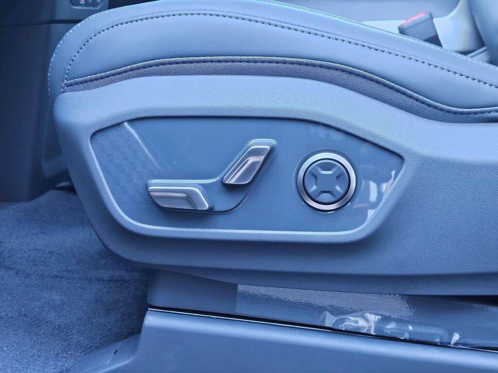 New 2026 Kia EV9 Wind AWD/4WD image 35