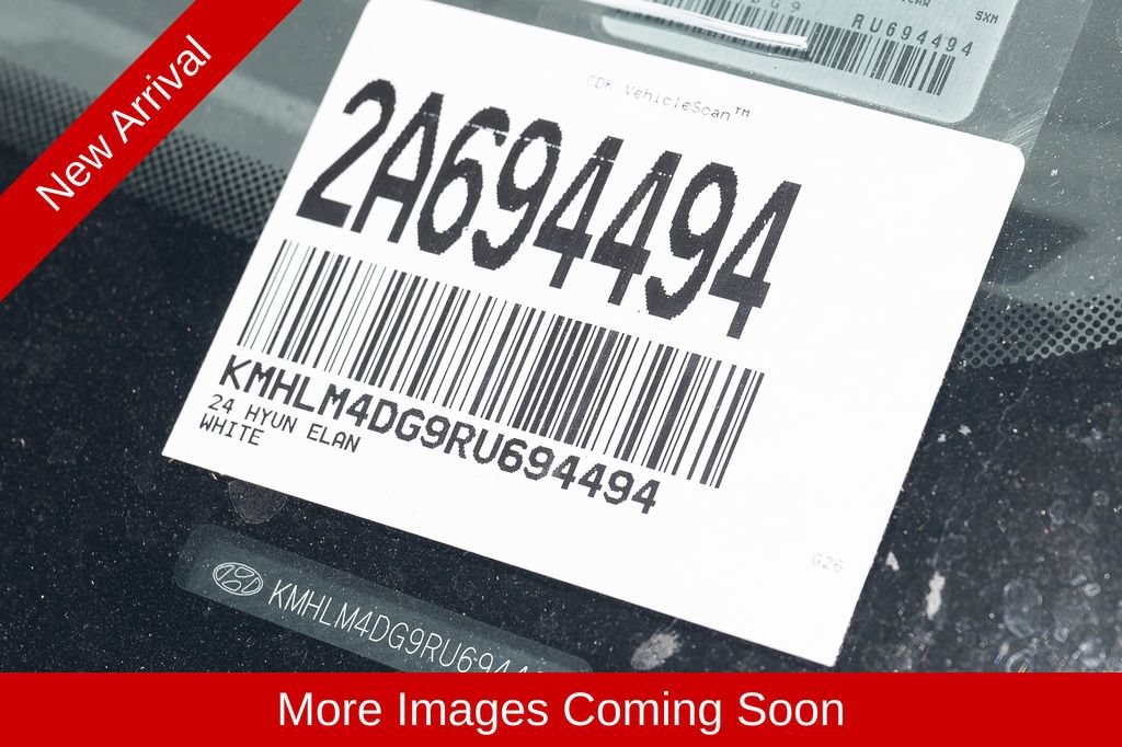 Used 2024 Hyundai Elantra SEL FWD image 11
