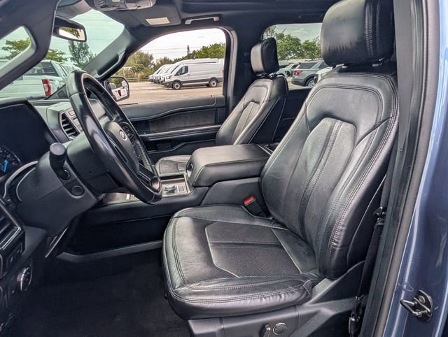 Used 2020 Ford Expedition Limited w/ Special Edition Package AWD/4WD image 5