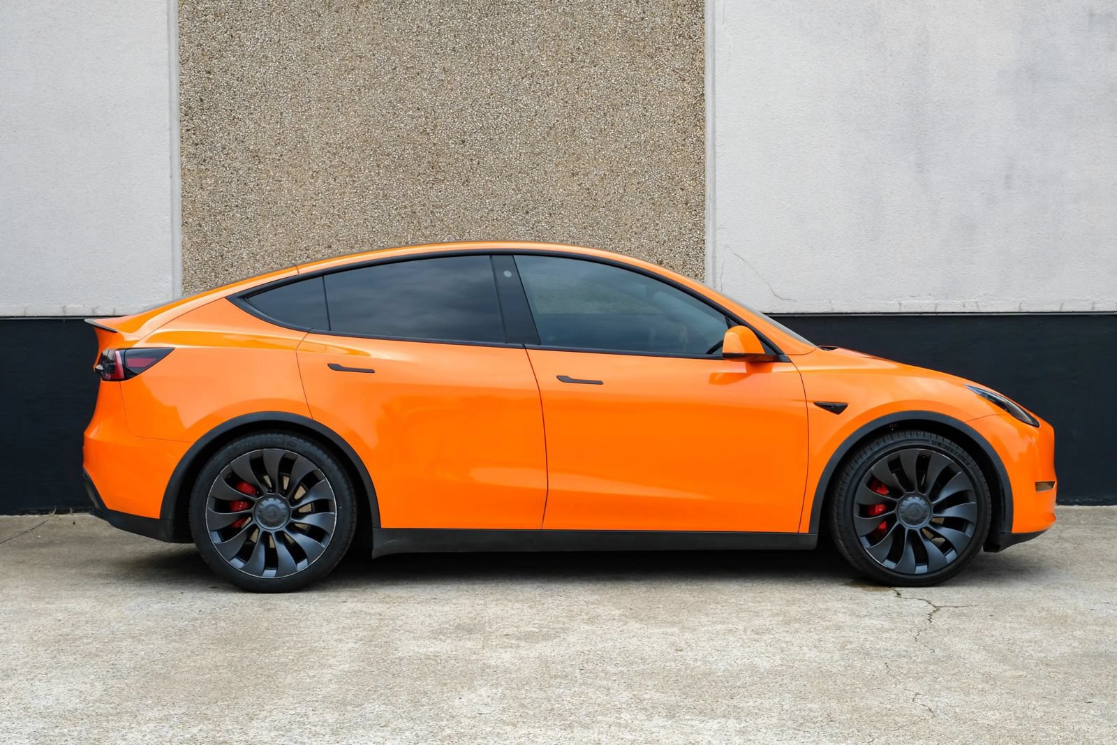 Used 2022 Tesla Model Y Performance AWD/4WD image 6
