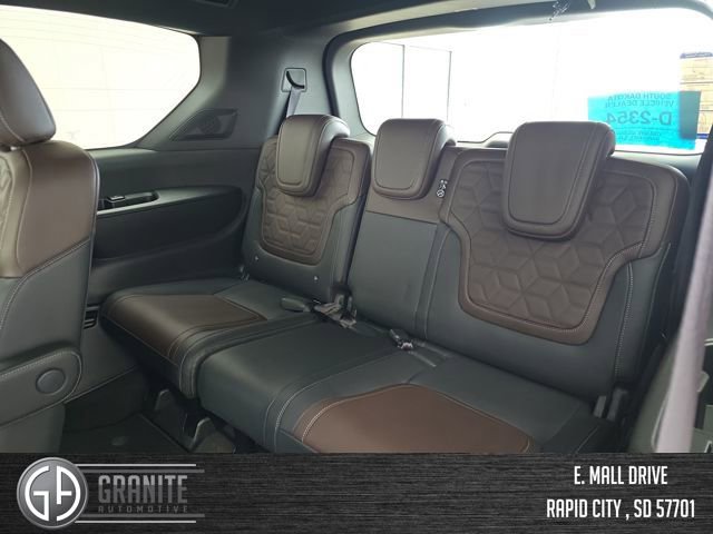 New 2026 Nissan Armada Platinum Reserve image 38