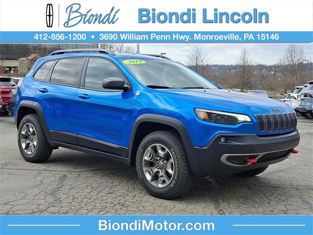 Used 2019 Jeep Cherokee Trailhawk w/ Comfort/Convenience Group image 1