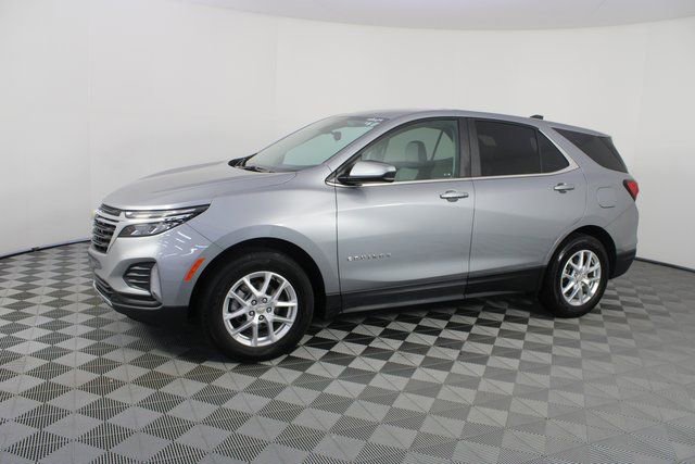 Used 2024 Chevrolet Equinox LT w/ LPO, Floor Liner Package image 2