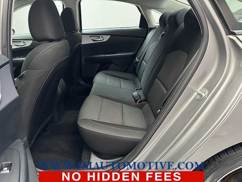 Used 2024 Kia Forte LXS FWD image 14