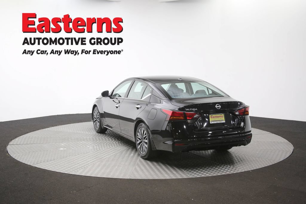 Used 2024 Nissan Altima 2.5 SV FWD image 67