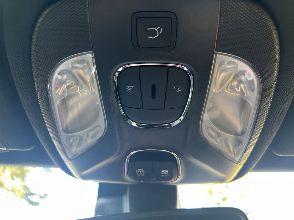 New 2026 Jeep Compass Limited w/ Sun, Sound & Navigation Group image 13