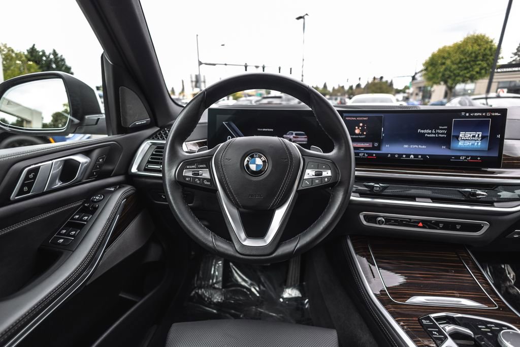 Used 2026 BMW X5 xDrive40i AWD/4WD image 26
