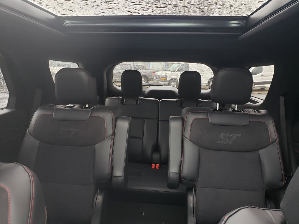 New 2026 Ford Explorer ST w/ Sun And Sound Package image 11