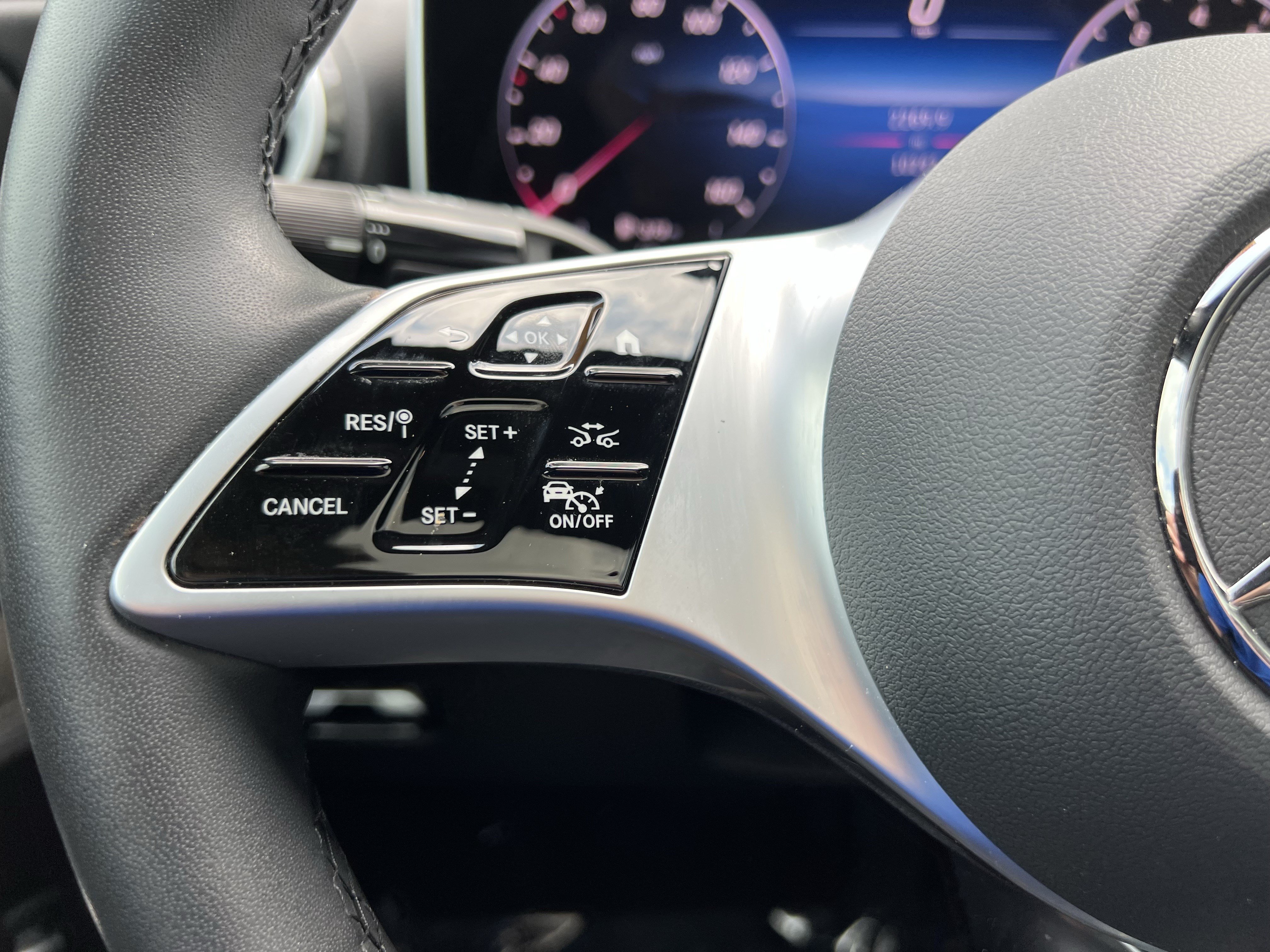 Certified 2025 Mercedes-Benz C 300 Sedan image 19