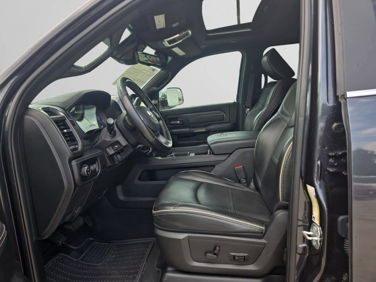 Used 2021 RAM 2500 Limited AWD/4WD image 9