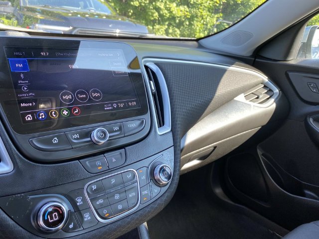 Used 2024 Chevrolet Malibu LT FWD image 32