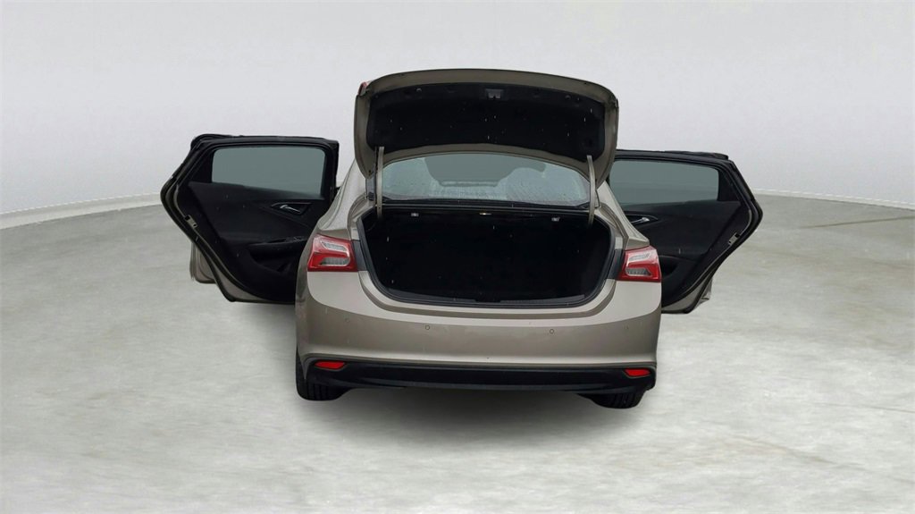 Used 2022 Chevrolet Malibu LT image 12
