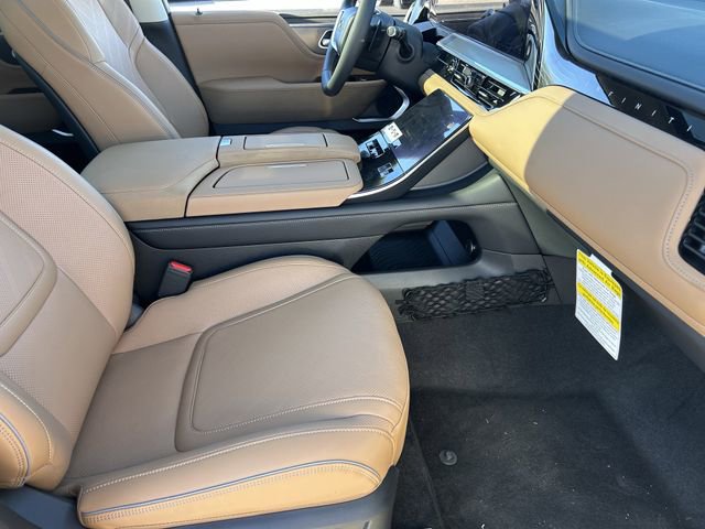 New 2026 INFINITI QX80 Luxe w/ Cargo Package AWD/4WD image 12