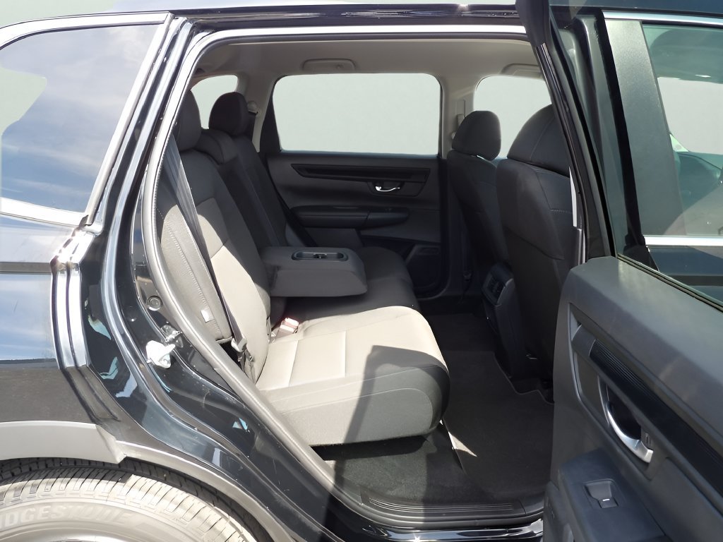 Used 2025 Honda CR-V LX image 38