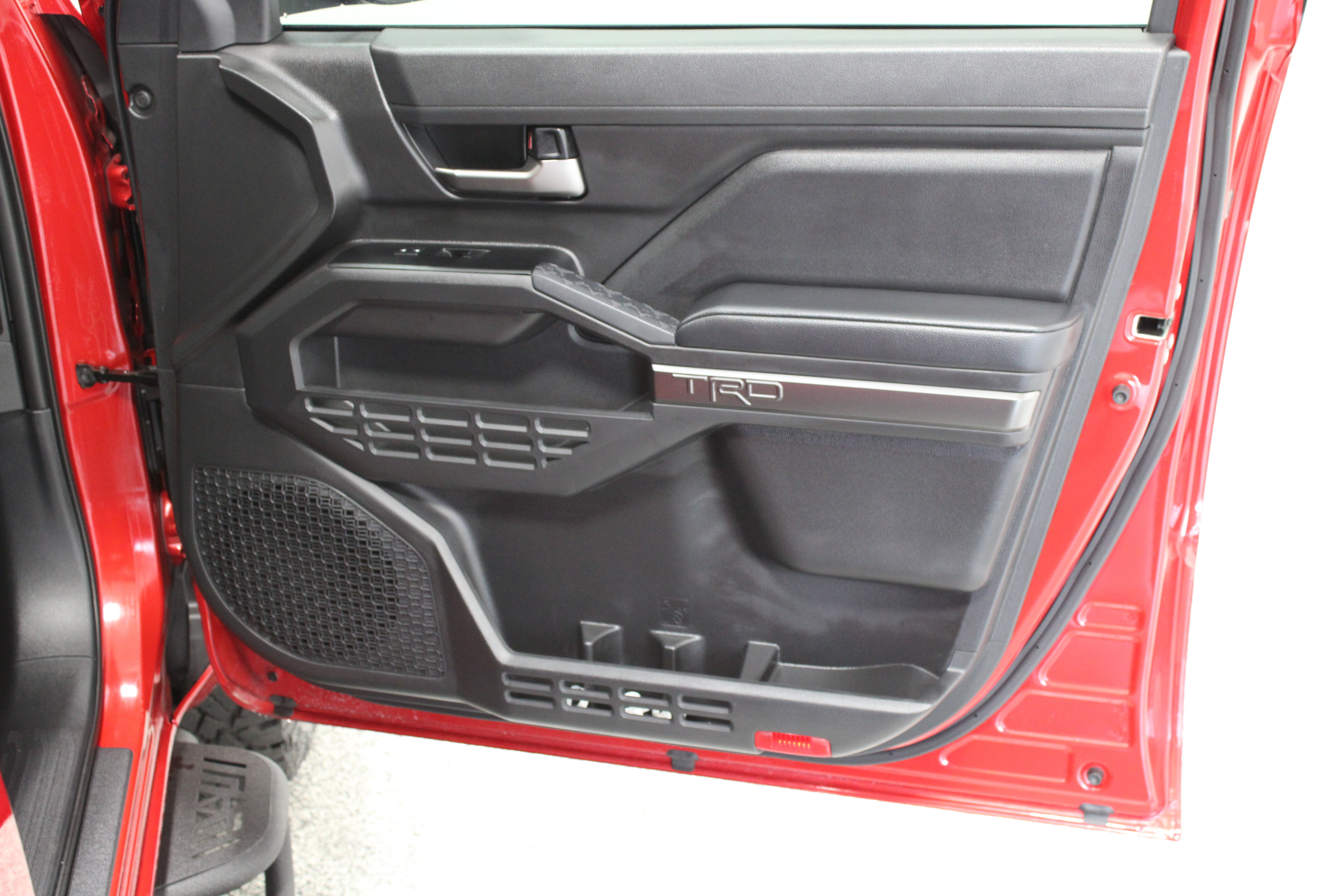 Certified 2026 Toyota Tacoma TRD Sport AWD/4WD image 34