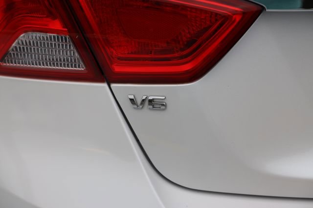 Used 2016 Chevrolet Impala LTZ w/ Enhanced Convenience Package image 49