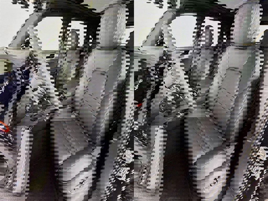 New 2026 Porsche Cayenne image 5