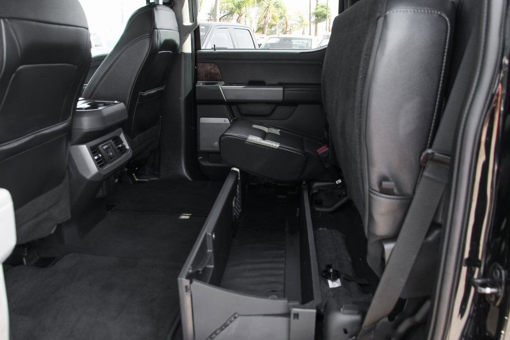 Used 2023 Ford F250 Lariat w/ Black Appearance Package image 37