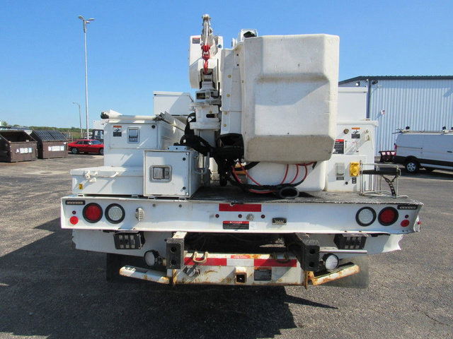 Used 2019 Ford F550 4x4 Regular Cab Super Duty image 4
