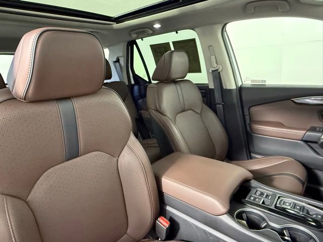 Used 2025 Honda Pilot Elite image 56