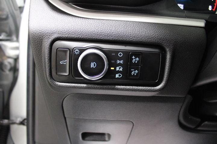 Used 2023 Ford Explorer XLT w/ Equipment Group 202A AWD/4WD image 44