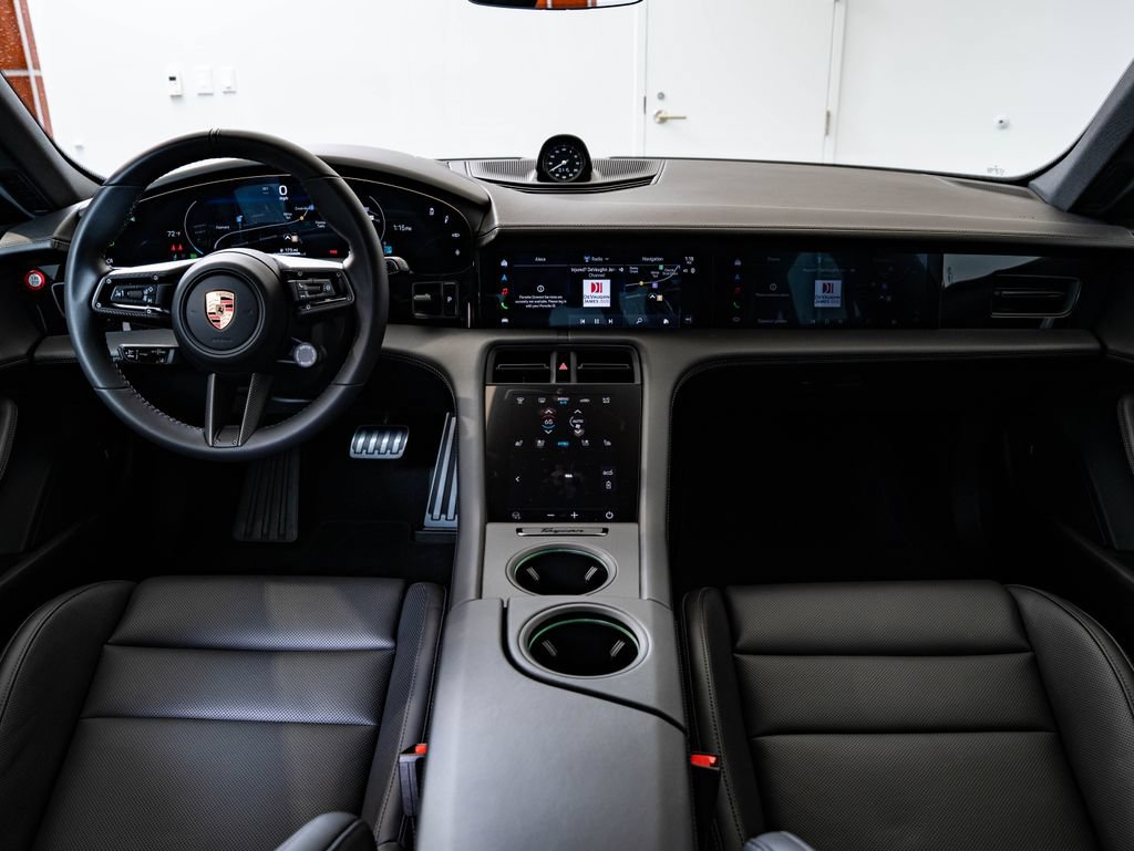 New 2026 Porsche Taycan 4S AWD/4WD image 6