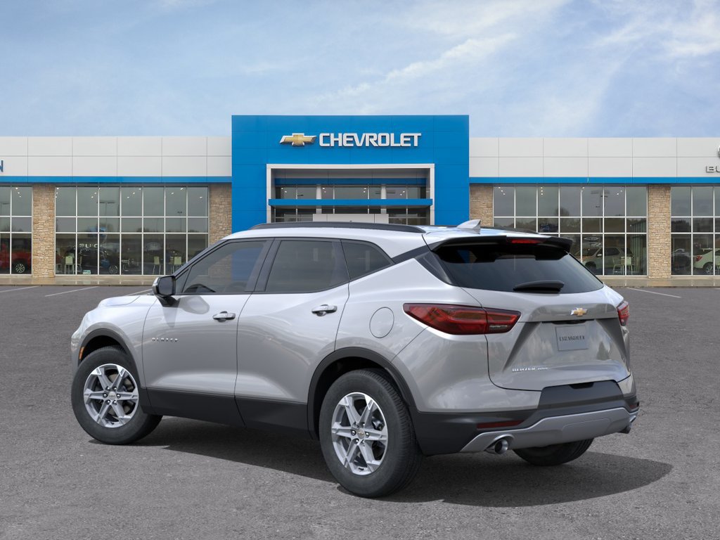 New 2026 Chevrolet Blazer LT w/ Sound & Technology Package AWD/4WD image 3