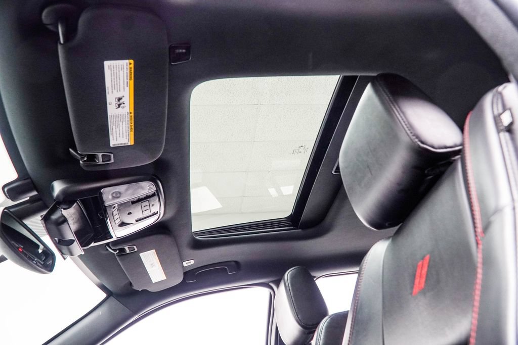 Used 2025 Dodge Durango R/T AWD/4WD image 43