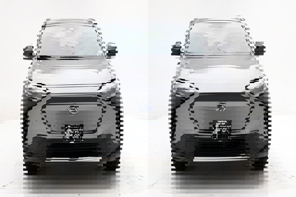 Used 2024 Subaru Solterra Premium image 3