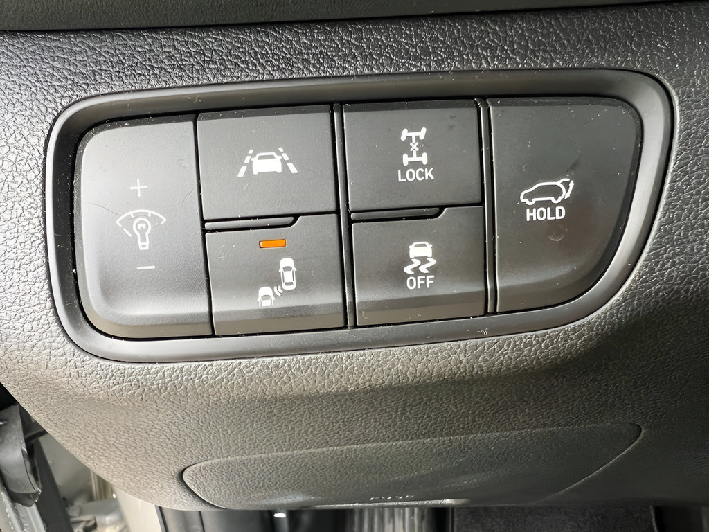 Used 2019 Hyundai Santa Fe SEL AWD/4WD image 24