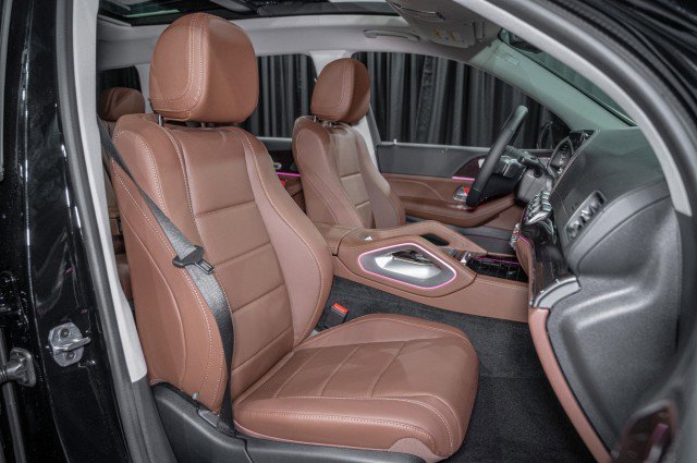 Certified 2026 Mercedes-Benz GLS 450 4MATIC image 13