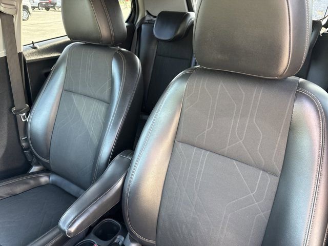 Certified 2022 Chevrolet Trax LT w/ Sport Edition image 11