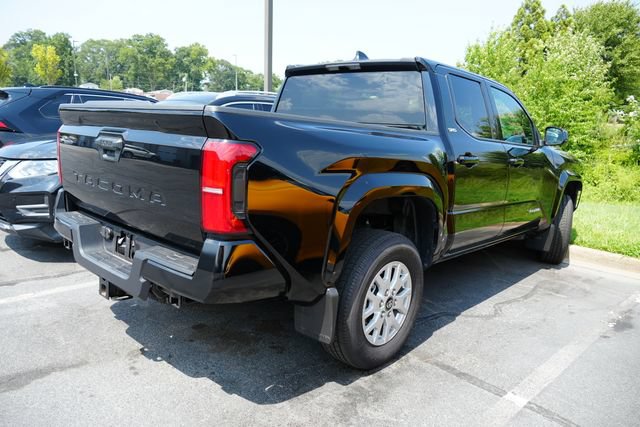 Used 2026 Toyota Tacoma SR5 RWD image 7