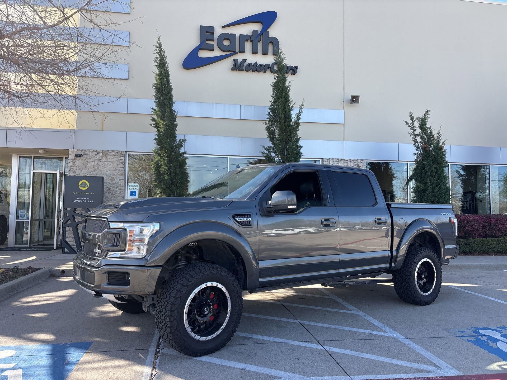 Used 2018 Ford F150 Lariat w/ Equipment Group 502A Luxury image 1