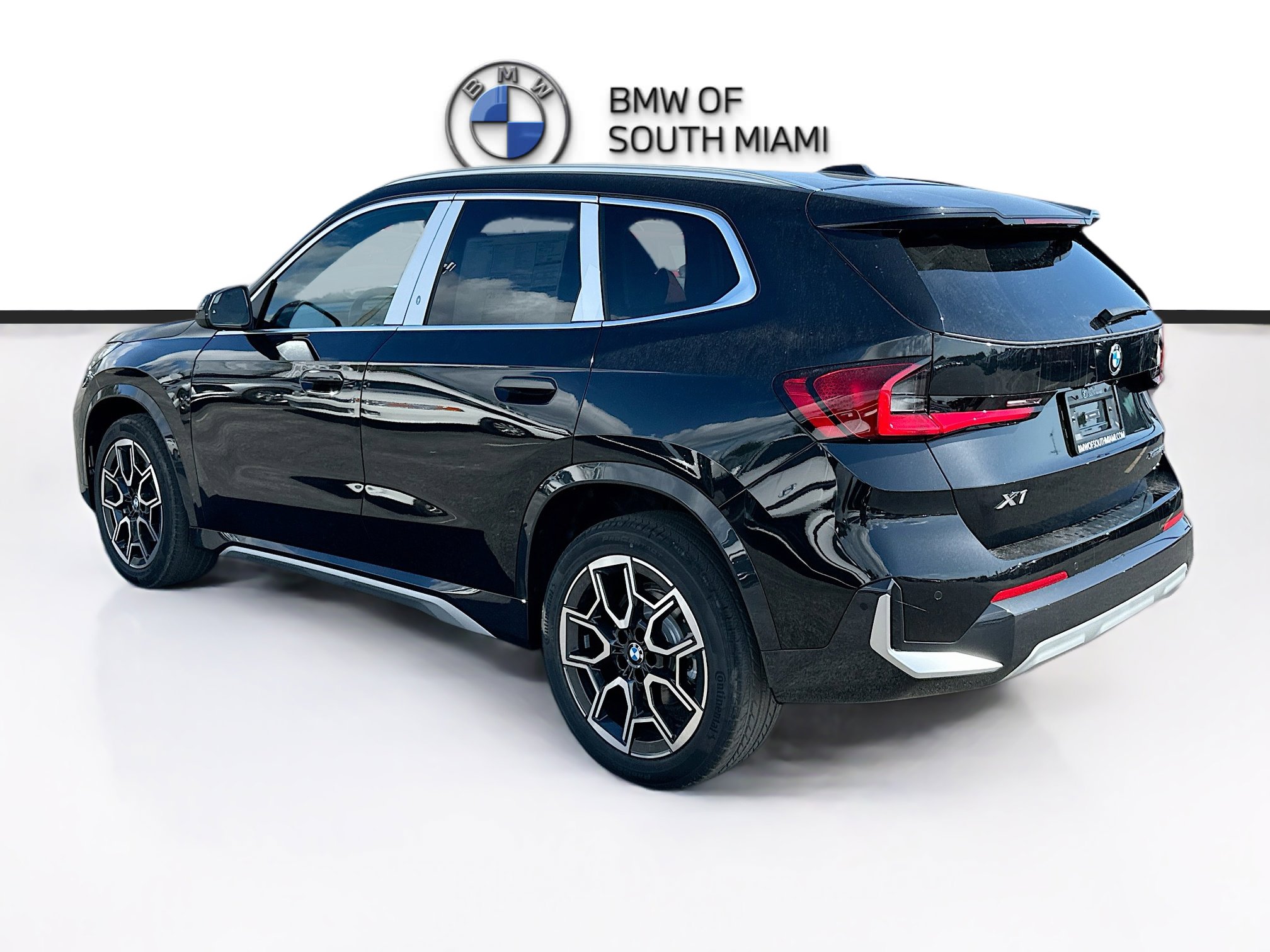 New 2026 BMW X1 xDrive28i w/ Convenience Package image 4