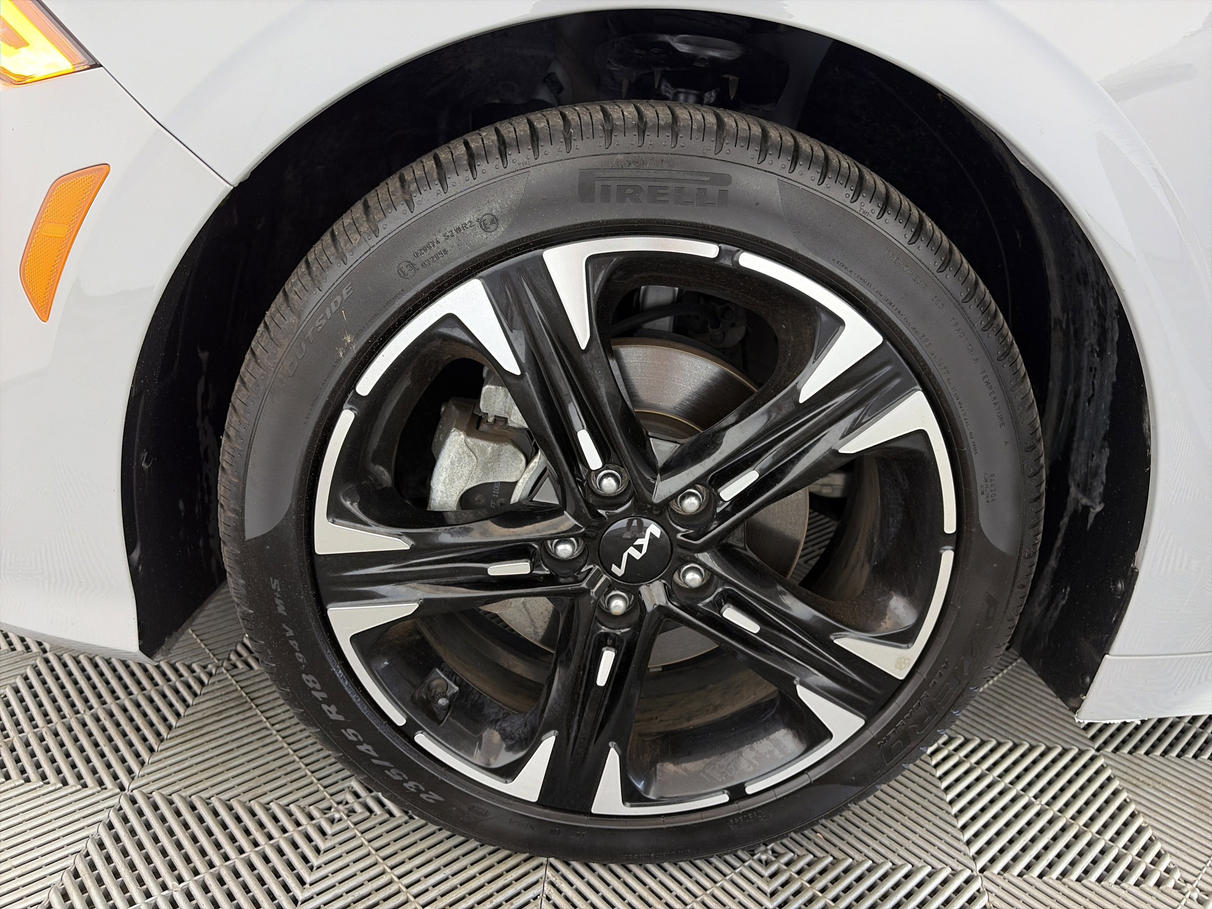 Used 2023 Kia K5 GT-Line w/ GT-Line Premium Package AWD/4WD image 13