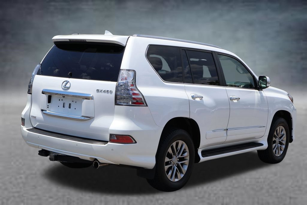 Used 2018 Lexus GX 460 Luxury AWD/4WD image 3
