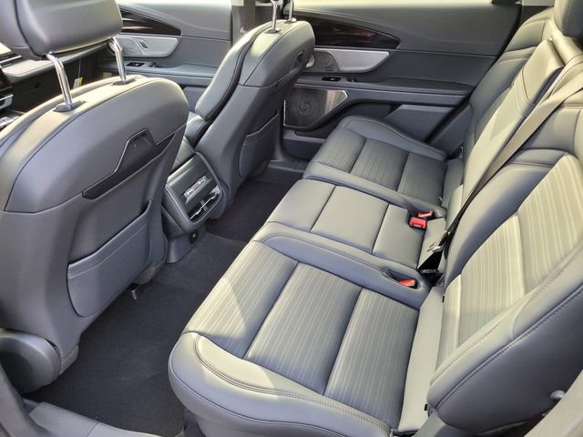 New 2026 Lincoln Nautilus Reserve image 16