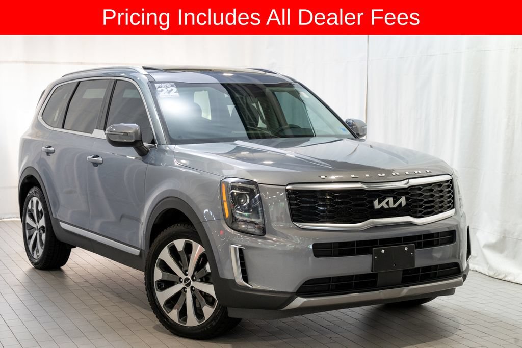 Used 2022 Kia Telluride S FWD image 1