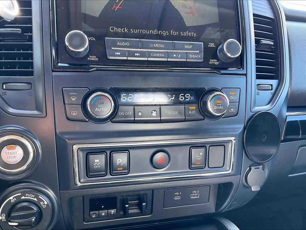 Used 2022 Nissan Titan SV w/ SV Convenience Package AWD/4WD image 25