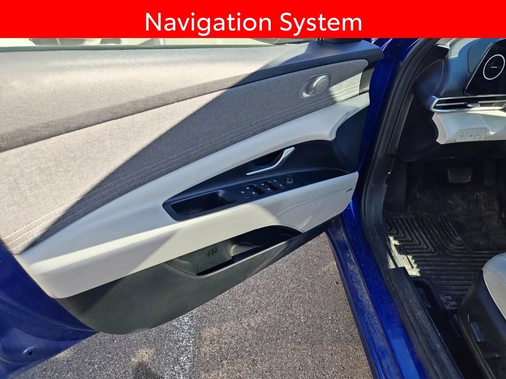 Used 2021 Hyundai Elantra Limited FWD image 5